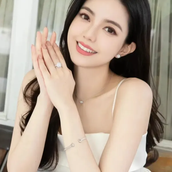 【2026】【CARTIER】ブレスレット、ファッションシンプルなスタイル