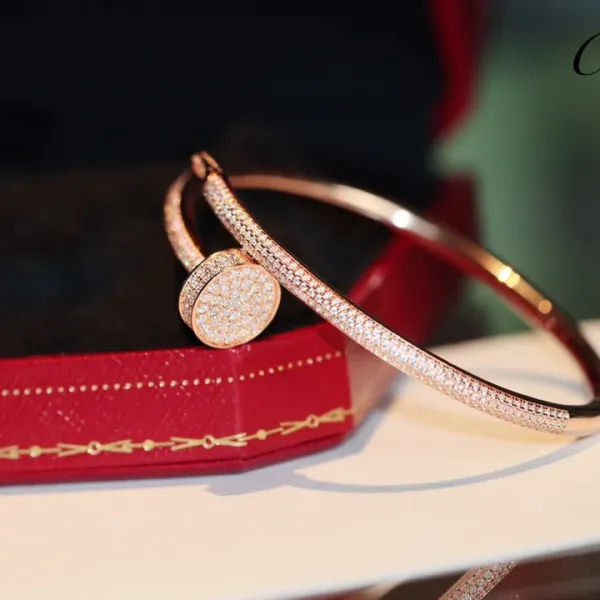 【2026】【CARTIER】ブレスレット、ファッションシンプルなスタイル