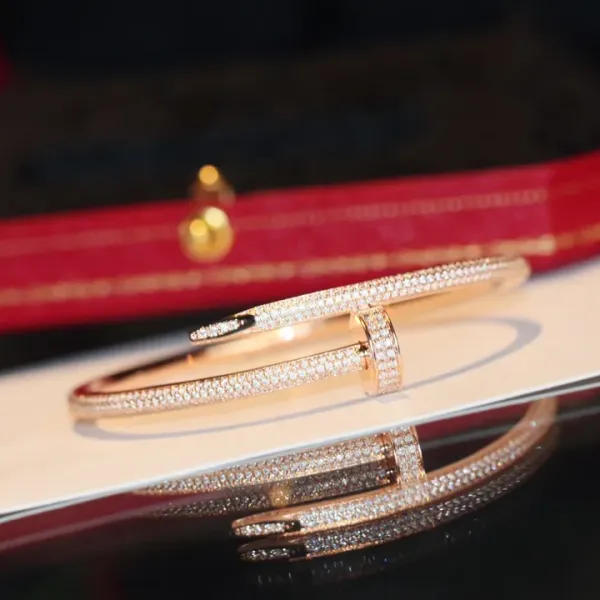 【2026】【CARTIER】ブレスレット、ファッションシンプルなスタイル
