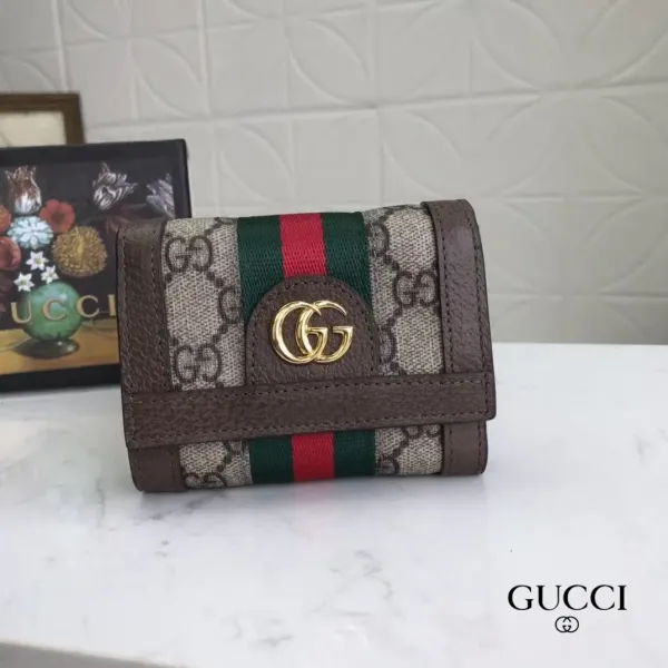 【2026】【GUCCI公式  旗艦店】グッチ  財布 当日出荷 好評に付き再入荷！12.5*10*3CM