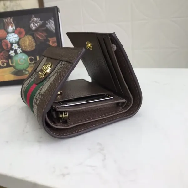 【2026】【GUCCI公式  旗艦店】グッチ  財布 当日出荷 好評に付き再入荷！12.5*10*3CM