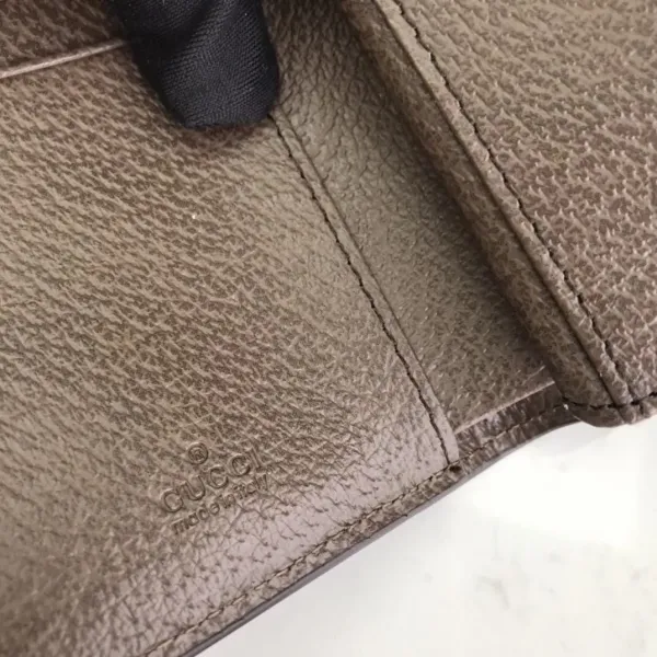 【2026】【GUCCI公式  旗艦店】グッチ  財布 当日出荷 好評に付き再入荷！12.5*10*3CM