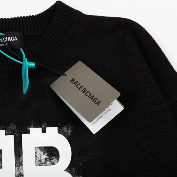 【2026】【BALENCIAGA 公式旗艦店】バレンシアガ  セーター好評に付き再入荷！