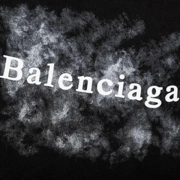 【2026】【BALENCIAGA 公式旗艦店】バレンシアガ  セーター好評に付き再入荷！
