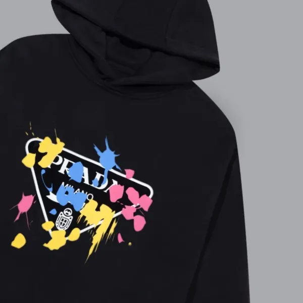 【2026】【PRADA 公式旗艦店】プラダ パーカー スウェット ご好評に付き再入荷！