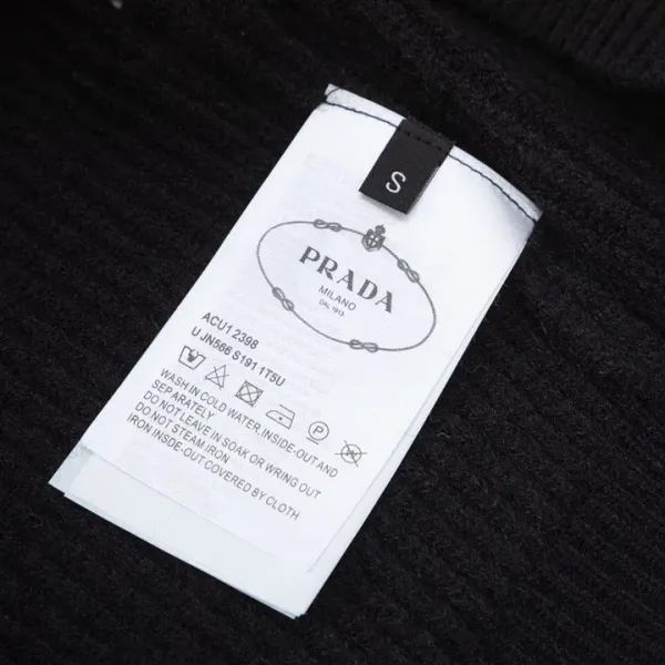 【2026】【PRADA  公式旗艦店】プラダ  セーター好評に付き再入荷！