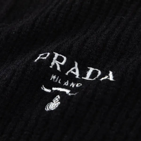 【2026】【PRADA  公式旗艦店】プラダ  セーター好評に付き再入荷！