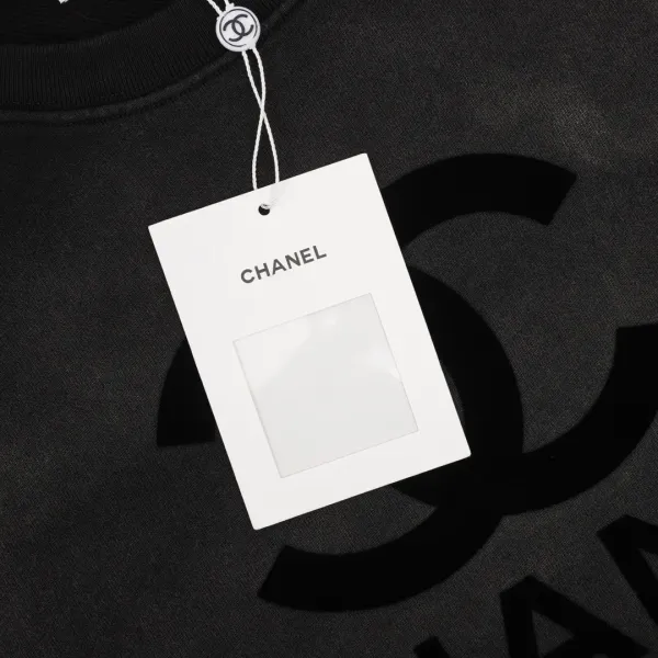 【2026】【CHANEL 公式旗艦店】シャネル  丸首の衛衣  スウェットご好評に付き再入荷！