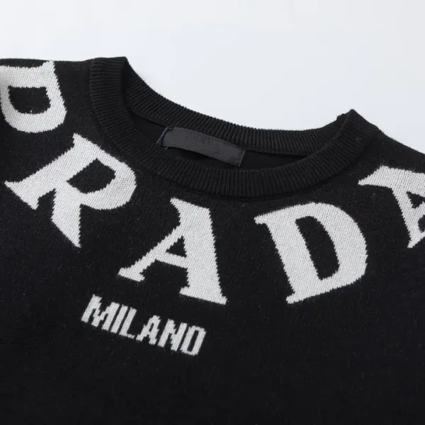 【2026】【PRADA 公式旗艦店】プラダ セーター好評に付き再入荷！