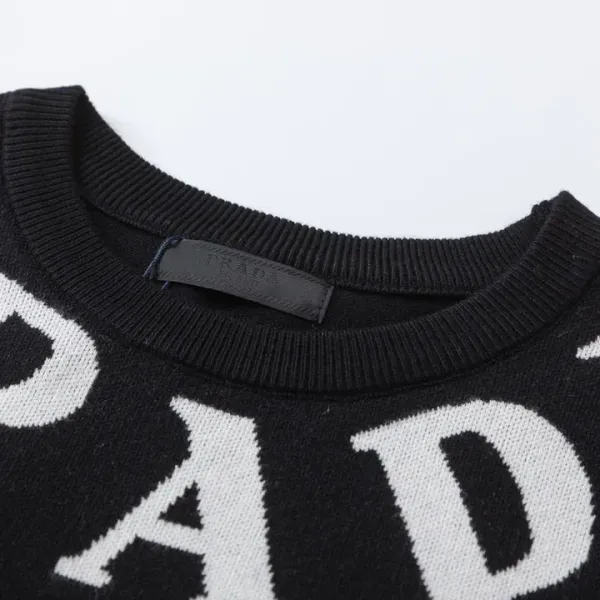【2026】【PRADA 公式旗艦店】プラダ セーター好評に付き再入荷！