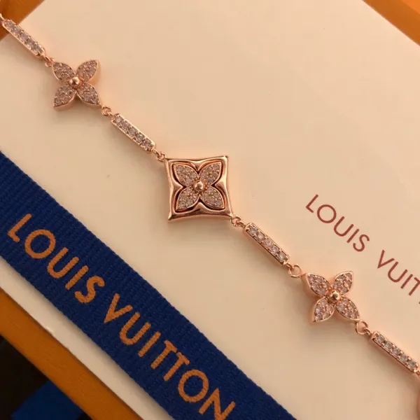 【2026】LV【 LOUIS VUITTON】ブレスレット、ファッションシンプルなスタイル