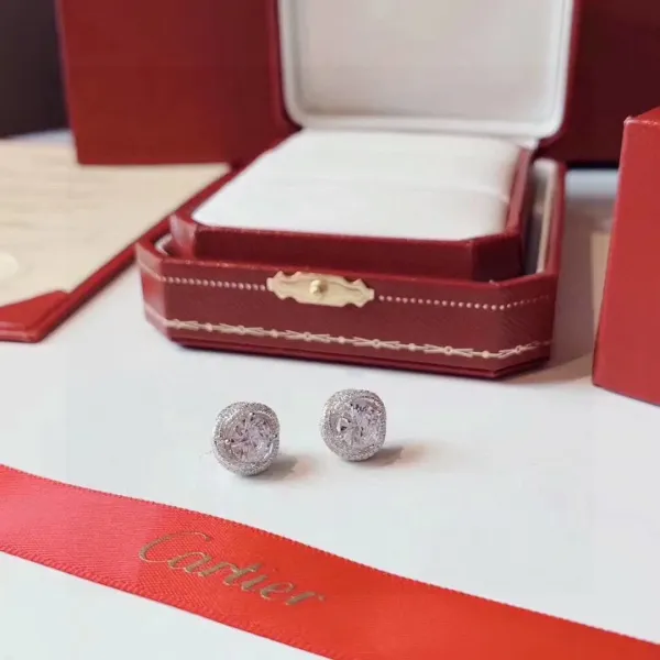 【2026】【CARTIER】カルティエ  ファッションスタイルのイヤリング
