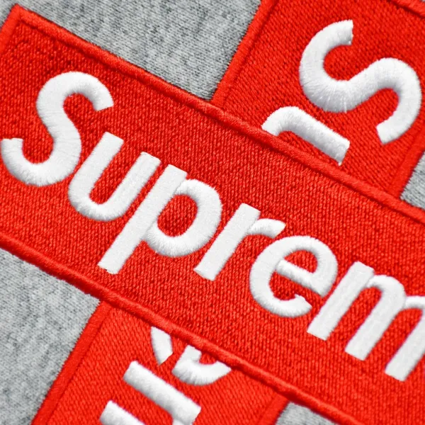 【2026】【supreme  公式旗艦店】パーカー スウェットご好評に付き再入荷！
