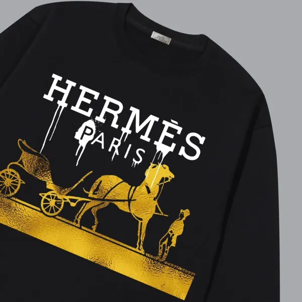 【2026】【HERMES 公式旗艦店】エルメス  丸首の衛衣 スウェットご好評に付き再入荷！