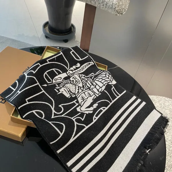 【2026】【BURBERRY  バーバリー】スカーフ33*188CM