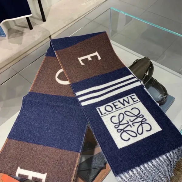 【2026】【LOEWE ロエベ】スカーフ20*200CM