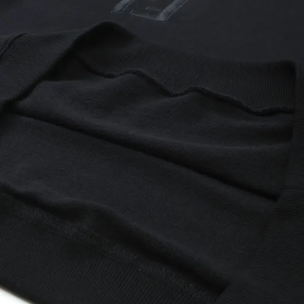 【2026】【FENDI 公式旗艦店】フェンディ  丸首の衛衣   スウェットご好評に付き再入荷！