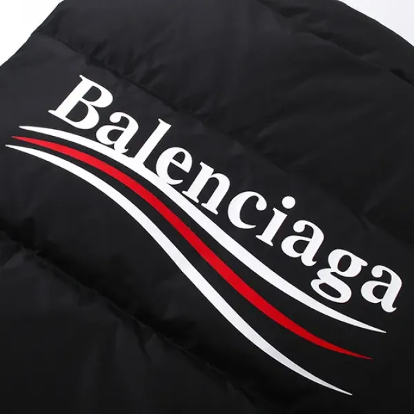 【2026】【人気 BALENCIAGA】 バレンシアガ  ダウンベスト