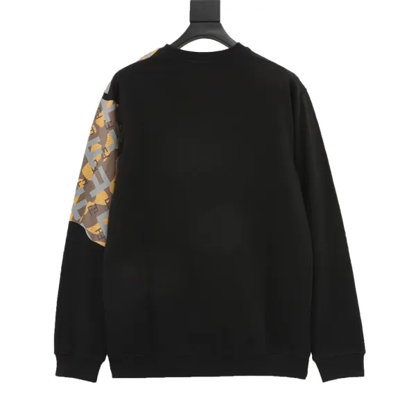 【2026】【FENDI 公式旗艦店】フェンディ丸首の衛衣 スウェット ご好評に付き再入荷! 【2026】【FENDI 公式旗艦店】フェンディ丸首の衛衣 スウェット ご好評に付き再入荷!