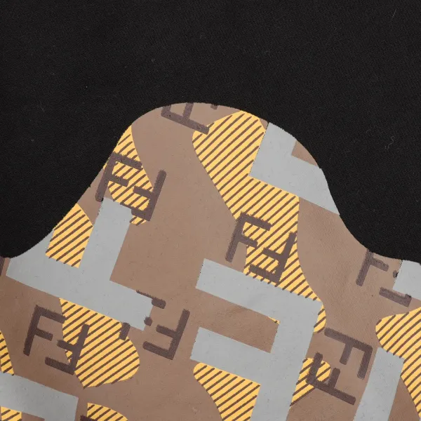 【2026】【FENDI 公式旗艦店】フェンディ丸首の衛衣 スウェット ご好評に付き再入荷! 【2026】【FENDI 公式旗艦店】フェンディ丸首の衛衣 スウェット ご好評に付き再入荷!