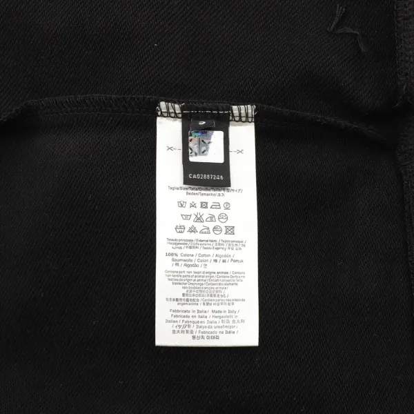 【2026】【FENDI 公式旗艦店】フェンディ丸首の衛衣 スウェット ご好評に付き再入荷! 【2026】【FENDI 公式旗艦店】フェンディ丸首の衛衣 スウェット ご好評に付き再入荷!