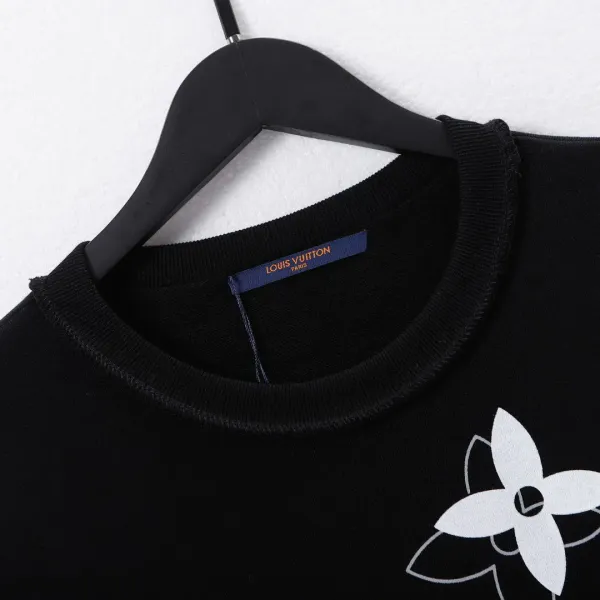 【2026】LV スウェット 【Louis Vuitton旗艦店】男女兼用 ご好評に付き再入荷！！