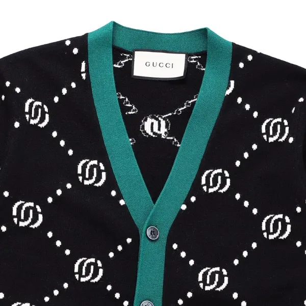 【2026】【GUCCI 公式旗艦店】グッチ  セーター好評に付き再入荷！