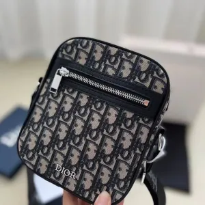 【2026】DIOR★オブリーク ジャカード ショルダーバッグ 18*15*5cm