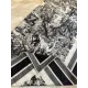 【2026】【DIOR ディオール 】オートクチュール ファッション トランジショナル カラー ロング ビアード スカーフ90*90CM 【2026】【DIOR ディオール 】オートクチュール ファッション トランジショナル カラー ロング ビアード スカーフ90*90CM