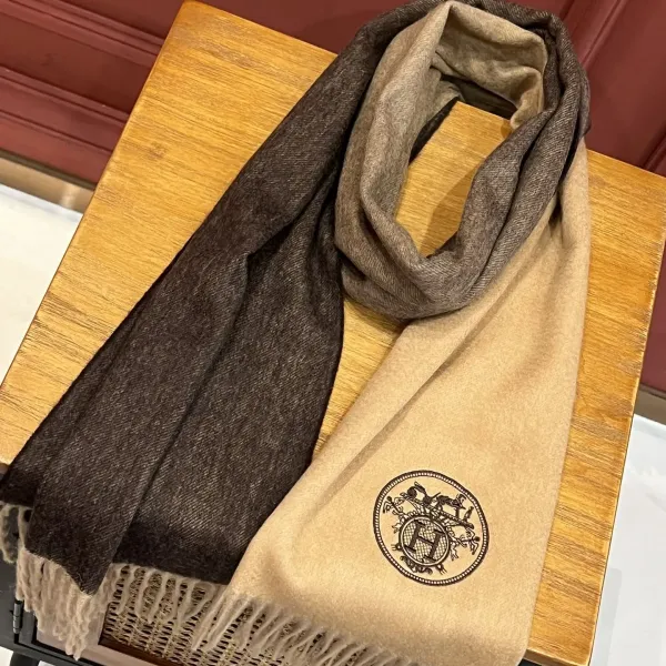【2026】【HERMES エルメス 】スカーフ32*190CM