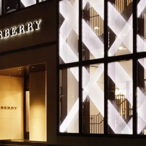 【2026】【BURBERRY旗艦店】ご好評に付き再入荷！！【男女兼用】