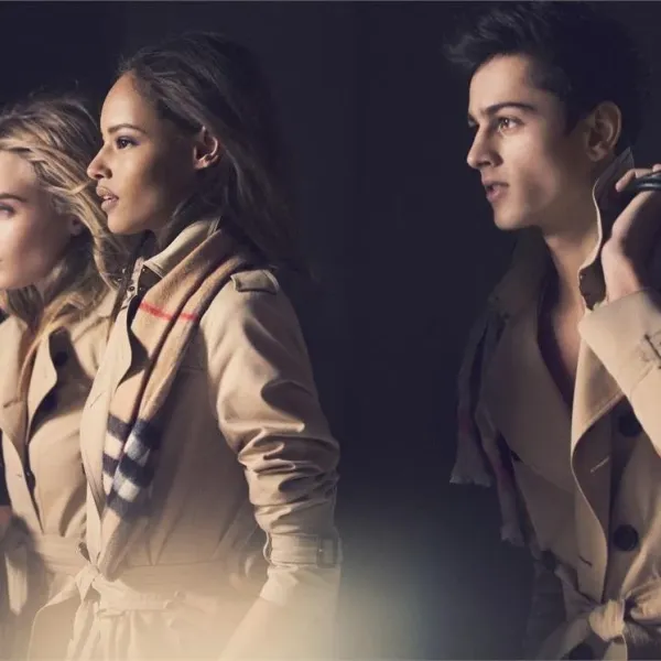 【2026】【BURBERRY旗艦店】ご好評に付き再入荷！！【男女兼用】