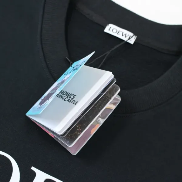 【2026】【LOEWE 公式旗艦店】 ロエベ 丸首の衛衣 スウェット ご好評に付き再入荷！