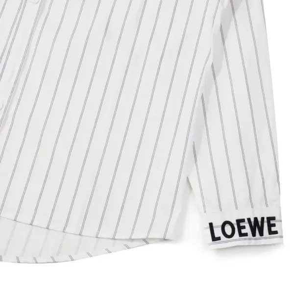 【2026】【LOEWE 公式旗艦店】 ロエベ  シャツ  ご好評に付き再入荷！