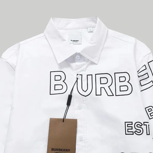 【2026】【BURBERRY 公式旗艦店】バーバリー  シャツ    ご好評に付き再入荷！