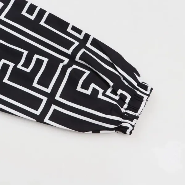 【2026】【FENDI 公式旗艦店】フェンディ ジャケット着 好評に付き再入荷！