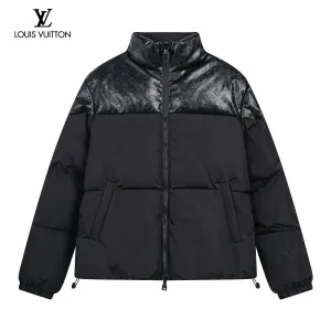 【2026】LV【LOUIS VUITTON 公式旗艦店】ルイヴィトン ダウンジャケット好評に付き再入荷! 【2026】LV【LOUIS VUITTON 公式旗艦店】ルイヴィトン ダウンジャケット好評に付き再入荷!