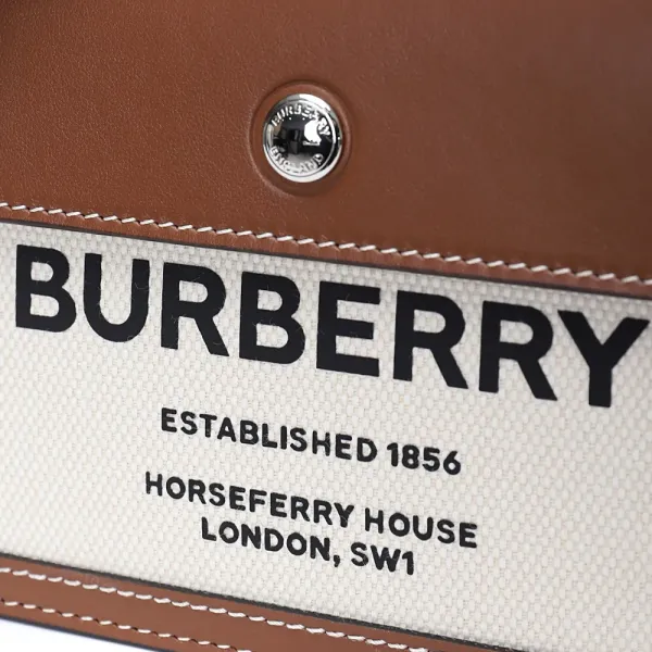 【2026】Burberry Mini Horseferry Print タイトルバッグ 【2026】Burberry Mini Horseferry Print タイトルバッグ