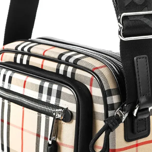 【2026】Burberryショルダーバッグ☆正規品 22*15.5*7cm