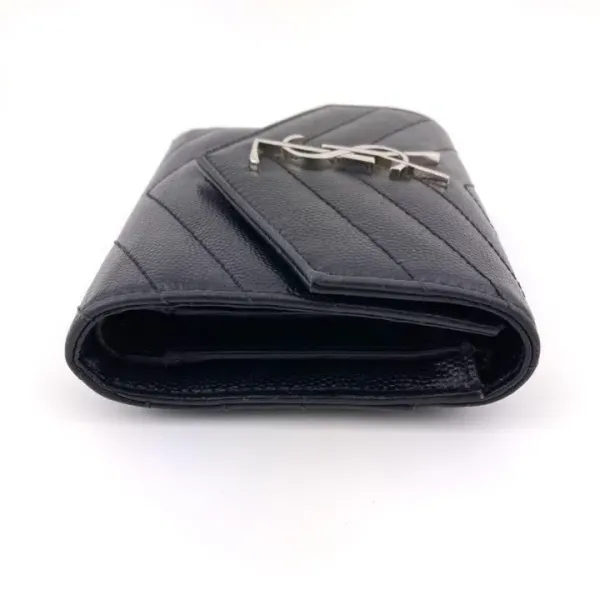 【2026】YSL 【SAINT LAURENT】モノグラム マルチフォールドウォレット（グレインドプードル／エンボスレザー）10 X 9 X 3 CM