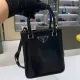 【2026】PRADAレディースショルダーバッグ☆正規品☆