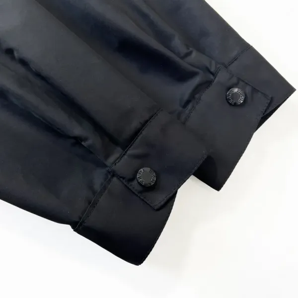 【2026】【PRADA公式旗艦店】プラダ シャツ ご好評に付き再入荷！