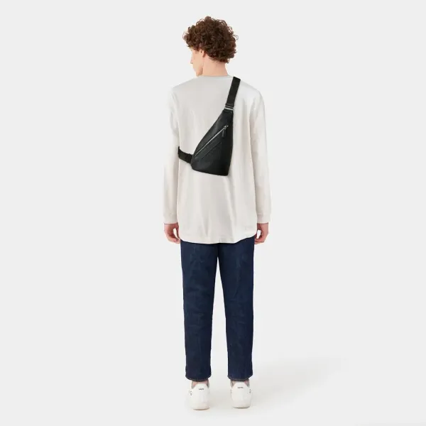 【2026】PRADA プラダ クロス ヴィッテロダイノレザーバッグ 32*17*6.5cm