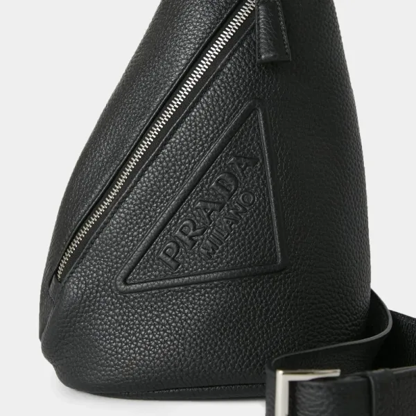 【2026】PRADA プラダ クロス ヴィッテロダイノレザーバッグ 32*17*6.5cm