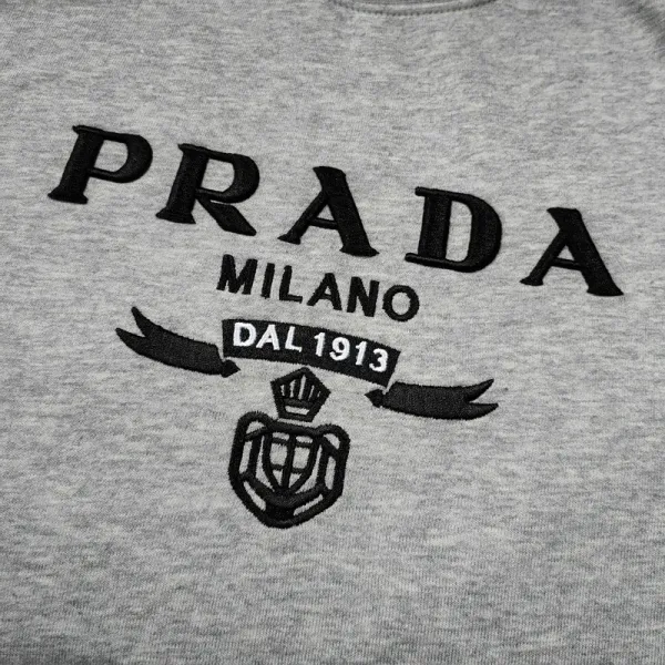 【2026】【Prada】( プラダ ) 男女兼用、ご好評に付き再入荷！