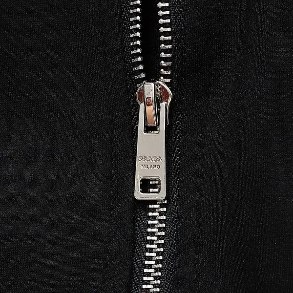 【2026】【Prada】( プラダ ) 男女兼用、ご好評に付き再入荷！