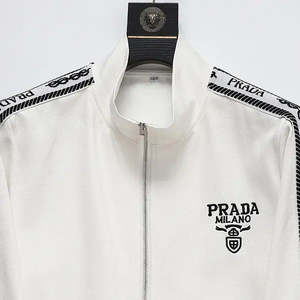 【2026】【Prada】( プラダ ) 男女兼用、ご好評に付き再入荷！