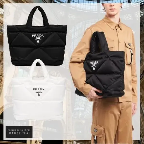 【2026】特価 3日で入荷します VERY雑誌掲載 PRADA 新作 パデッドRe Nylon トートバッグ-BUYMA