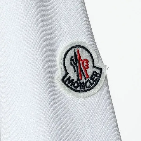 【2026】【MONCLER】男女兼用、ご好評に付き再入荷！