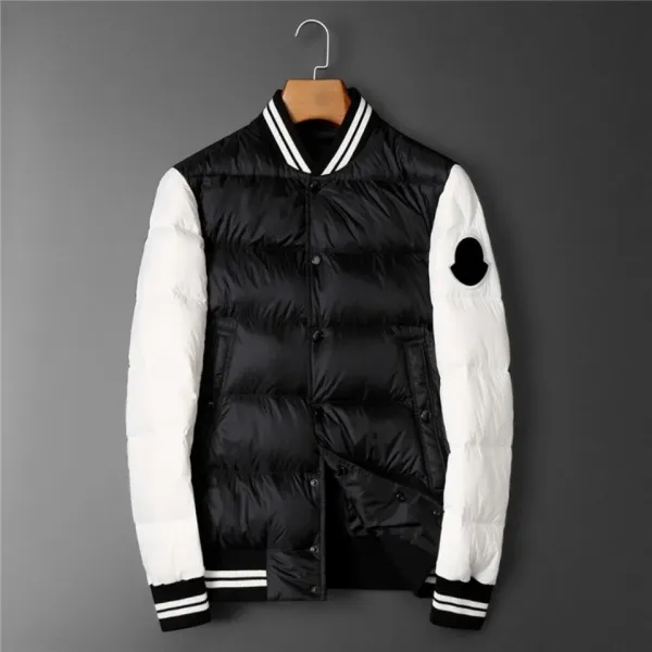 【2026】【MONCLER日本公式許可旗艦店】（モンクレール）ご好評に付き再入荷！！【男女兼用】